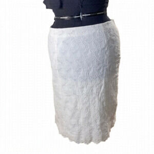 CLEO Women's Elegant White A-Line Cotton Crochet Leaf Lined Midi Skirt (Size 12)